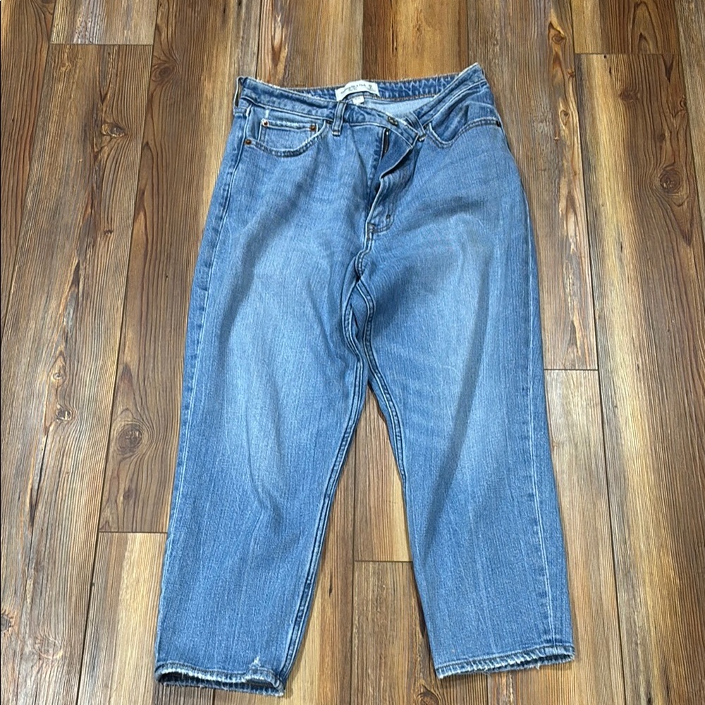 Abercrombie mom Jean